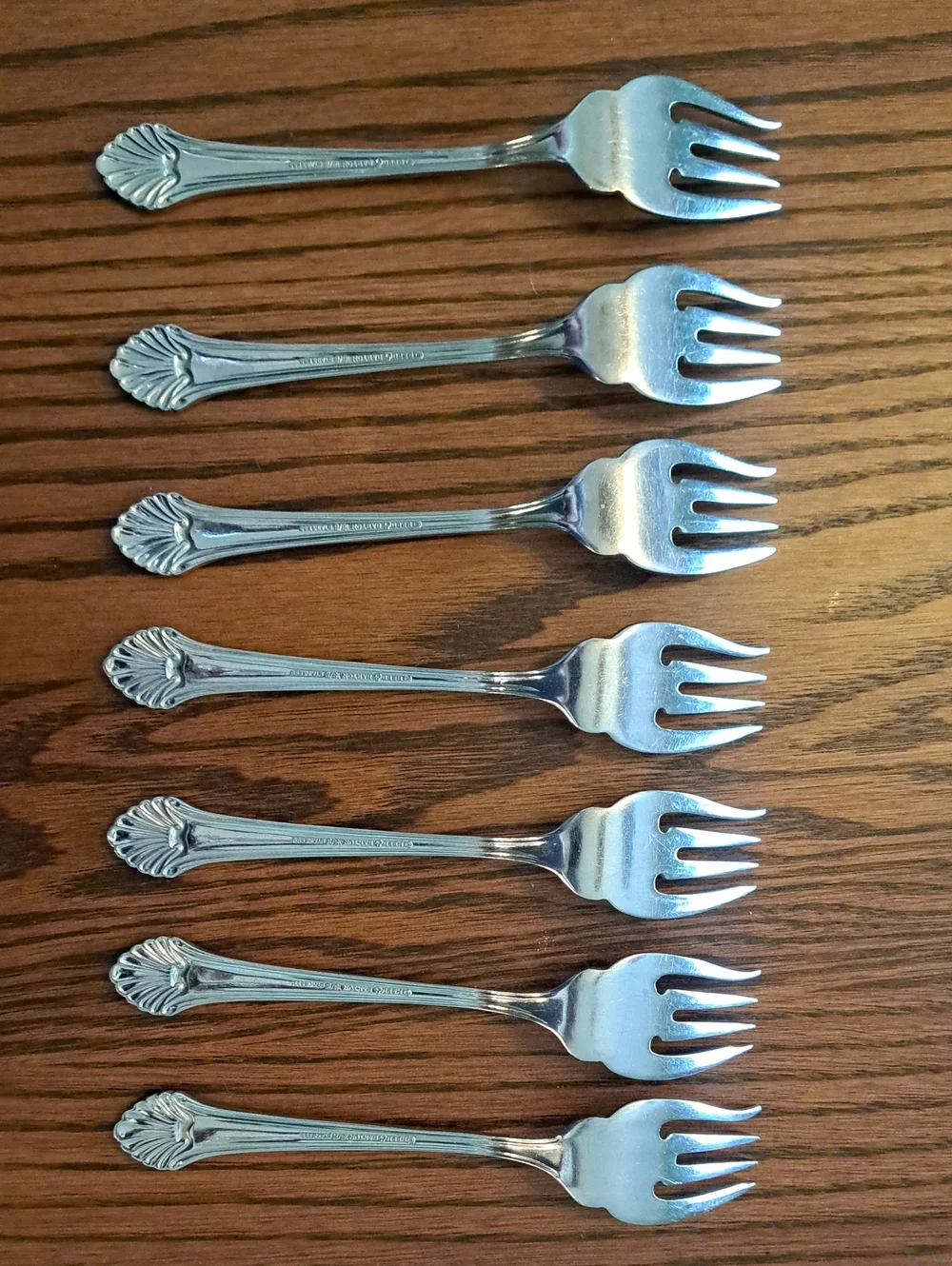 Reed and Barton Seafare Stainless Flatware - Glossy Silver Finish